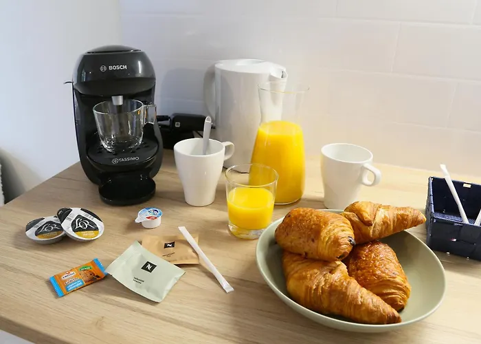 Apartment Expat Renting - Le Pastel - Netflix - Zenith