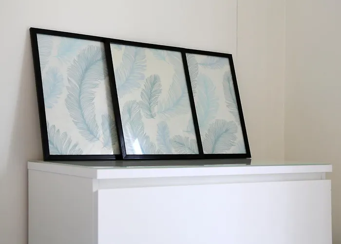 Expat Renting - Le Pastel - Netflix - Zenith Apartment *