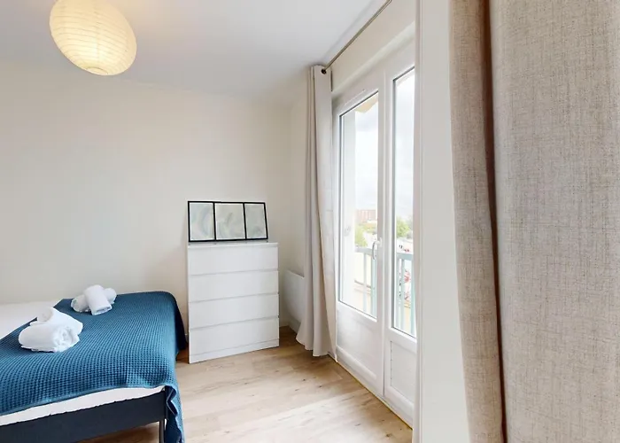 Expat Renting - Le Pastel - Netflix - Zenith Apartment *