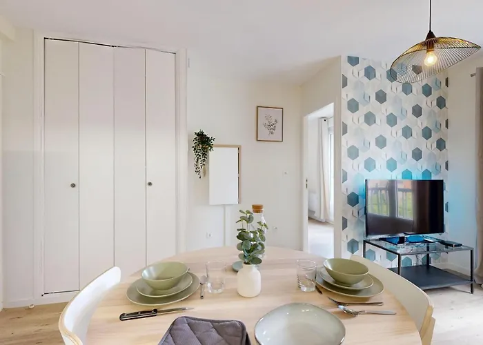 Apartment Expat Renting - Le Pastel - Netflix - Zenith *