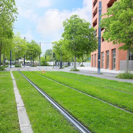Expat Renting - Le Pastel - Netflix - Zenith Apartament *