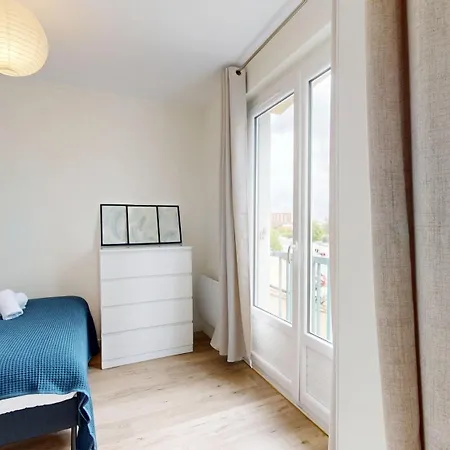 Expat Renting - Le Pastel - Netflix - Zenith Apartmán *